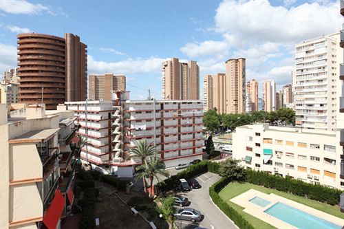 Dynastic Rooms Apartments Benidorm Exterior foto